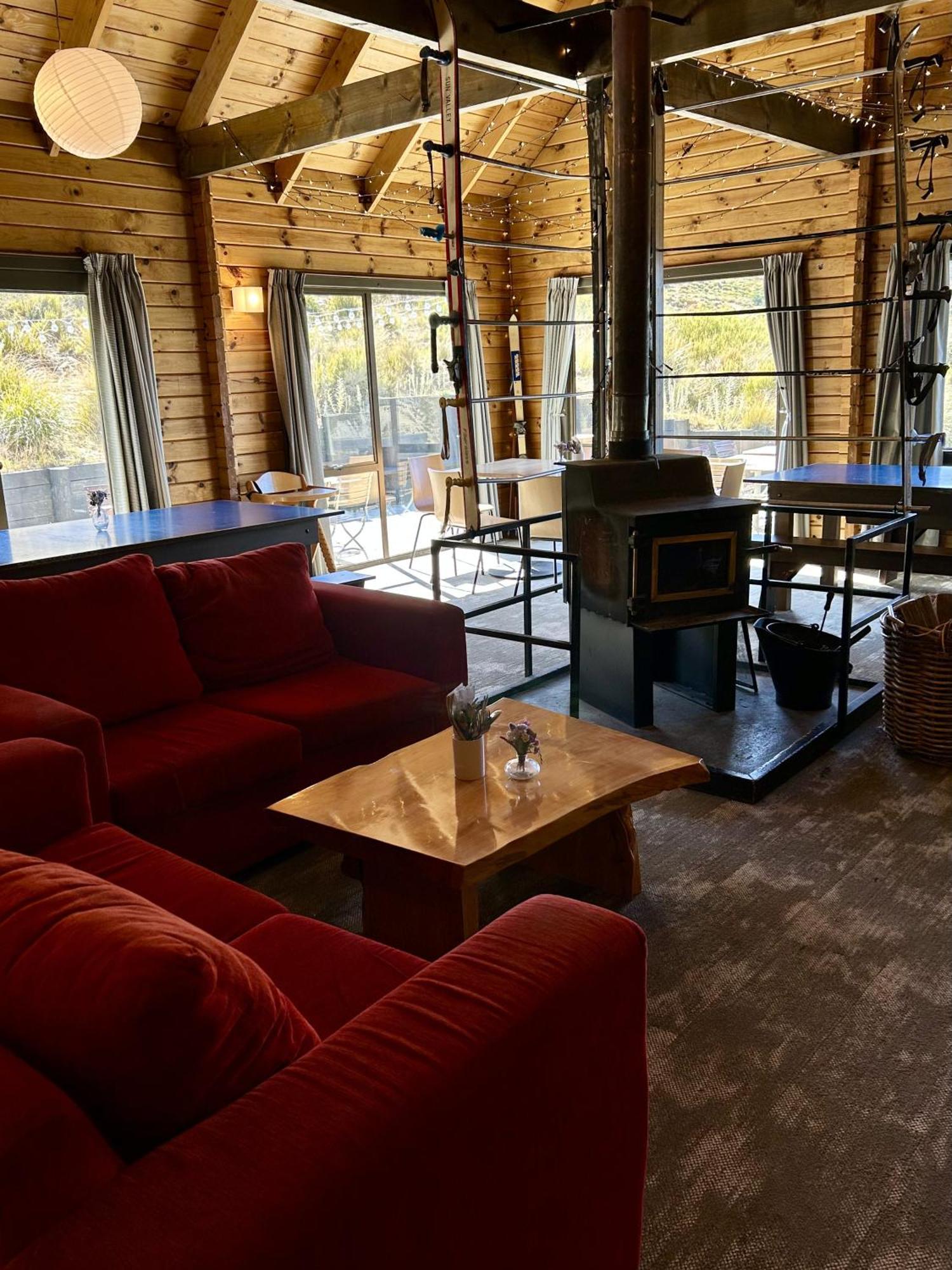 Porters Lodge Castle Hill Екстер'єр фото